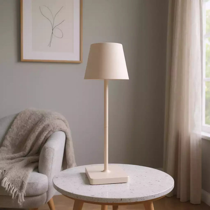 abajur de mesa branco moderno para sala minimalista maisonelle