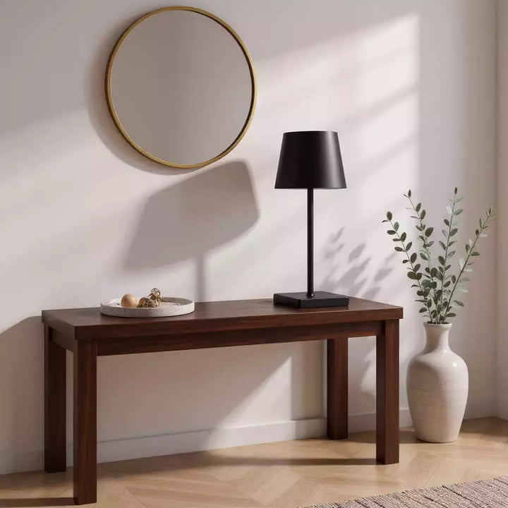 criado-mudo decorado com abajur siena preto