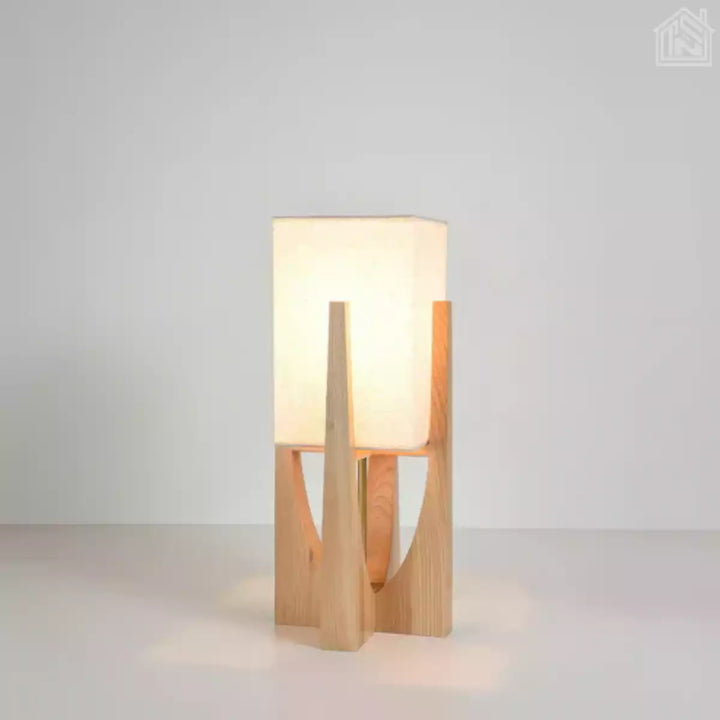 luminaria-led-de-mesa-design-escultural-arashi