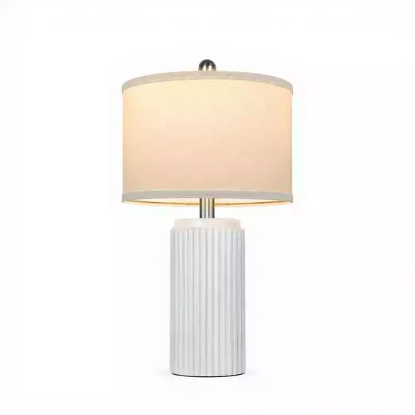 luminaria-mesa-branca-ceramica-canelada-minimalista-elegante